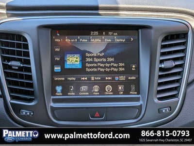 2016 Chrysler 200 Limited