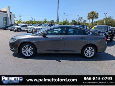 2016 Chrysler 200 Limited