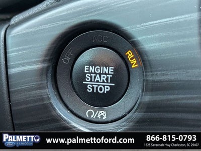 2019 Jeep Grand Cherokee Laredo E