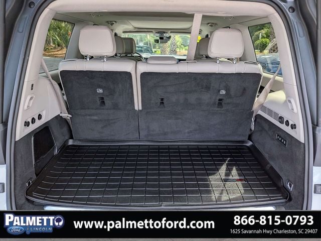 2023 Jeep Grand Wagoneer Base