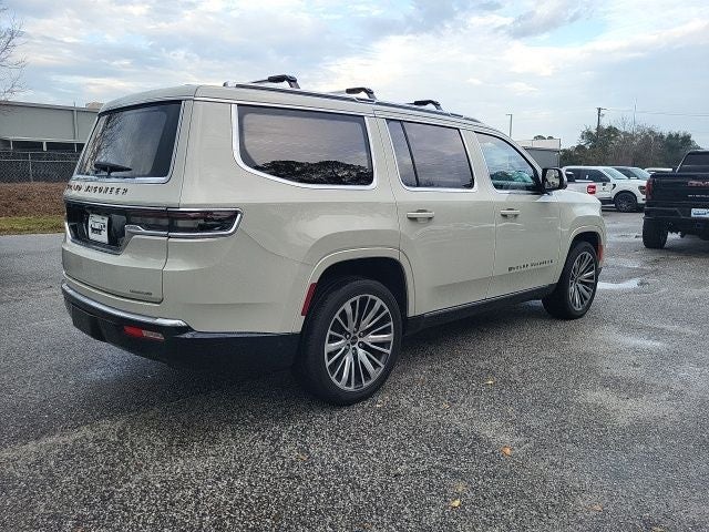 2022 Jeep Grand Wagoneer Series III