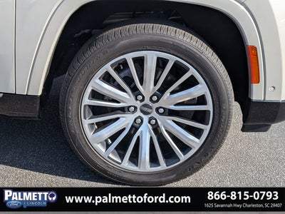 2022 Jeep Grand Wagoneer Series III