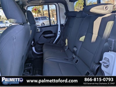 2020 Jeep Gladiator Sport