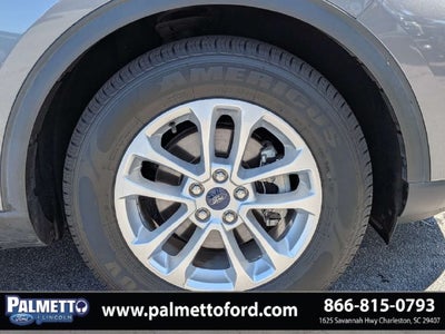 2022 Ford Escape Hybrid SE