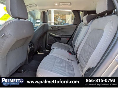 2022 Ford Escape Hybrid SE