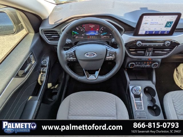2022 Ford Escape Hybrid SE