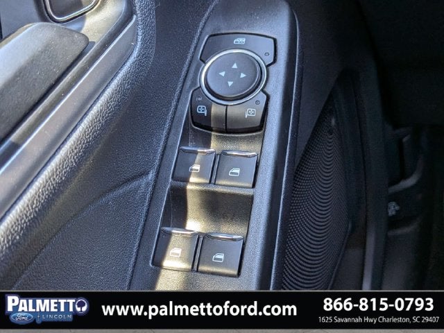 2022 Ford Escape Hybrid SE
