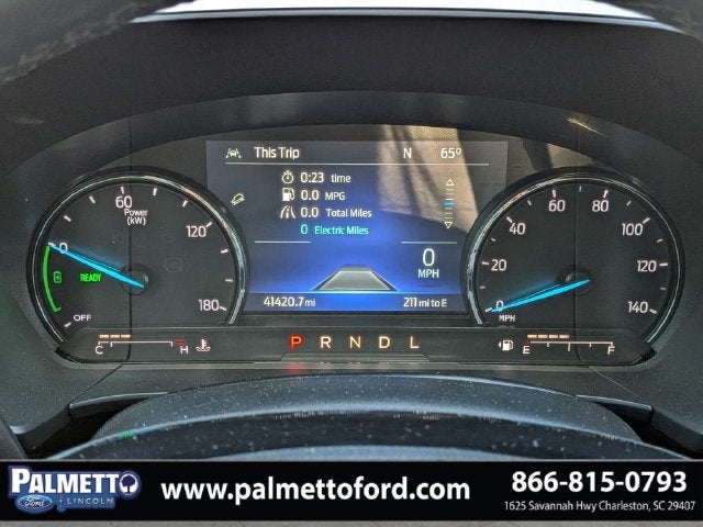 2022 Ford Escape Hybrid SE