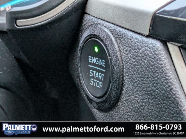 2022 Ford Escape Hybrid SE