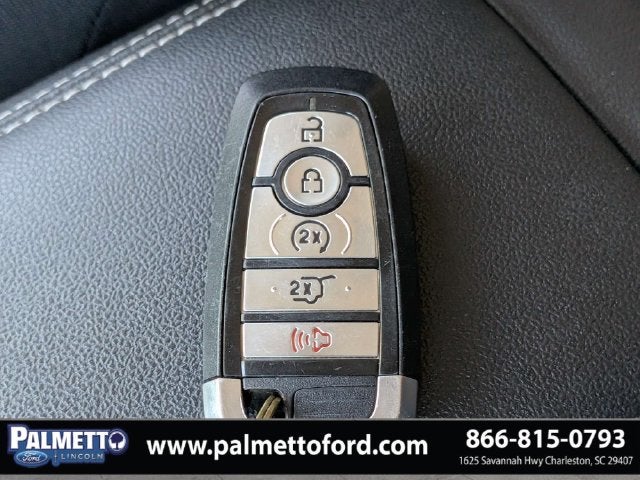 2022 Ford Escape Hybrid SE