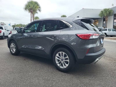 2022 Ford Escape Hybrid SE