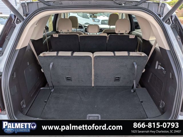 2020 Ford Explorer Base