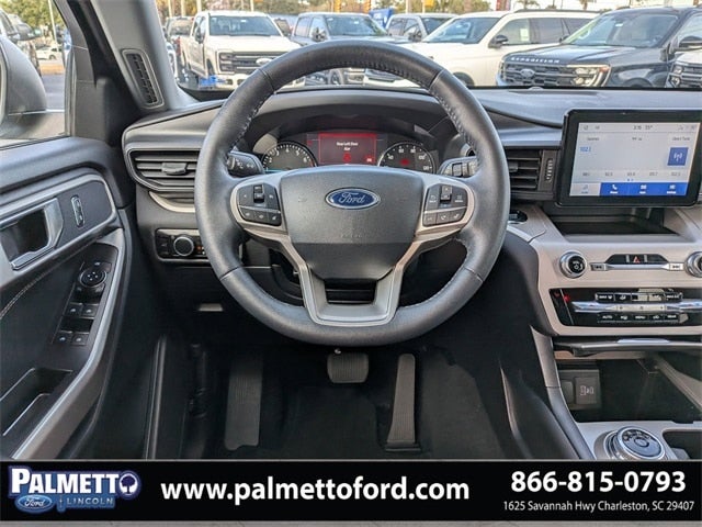 2024 Ford Explorer XLT