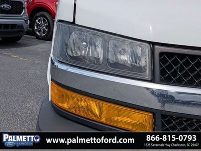 2022 Chevrolet Express 2500 Work Van Cargo