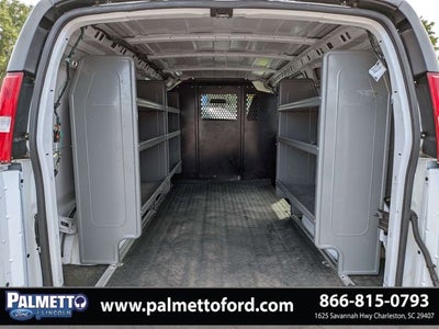 2022 Chevrolet Express 2500 Work Van Cargo
