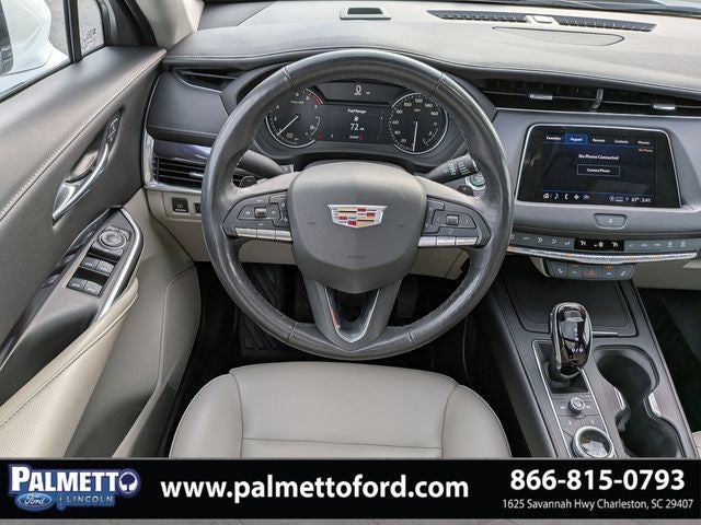 2023 Cadillac XT4 Luxury