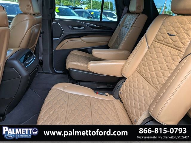 2023 Cadillac Escalade Premium Luxury