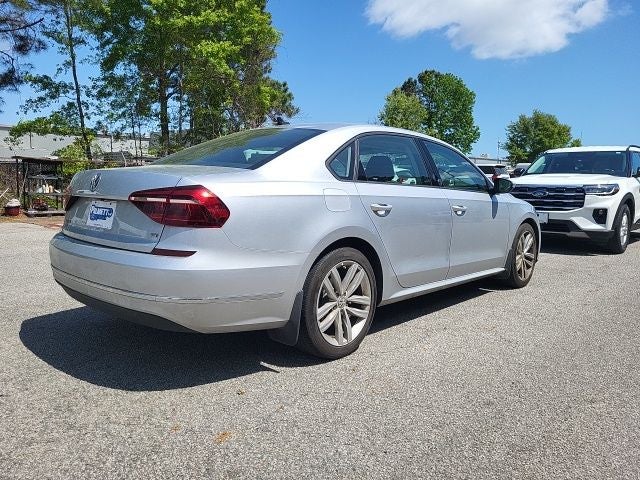 2019 Volkswagen Passat 2.0T Wolfsburg