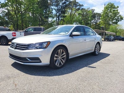 2019 Volkswagen Passat 2.0T Wolfsburg