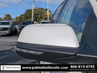 2014 Lincoln MKX Base