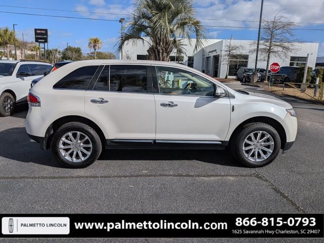 2014 Lincoln MKX Base