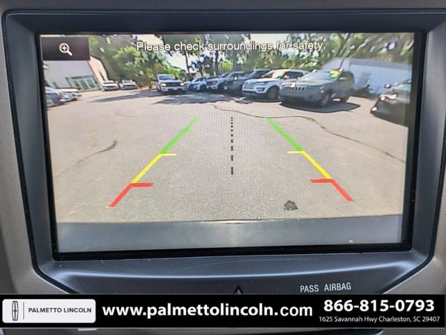 2014 Lincoln MKX Base