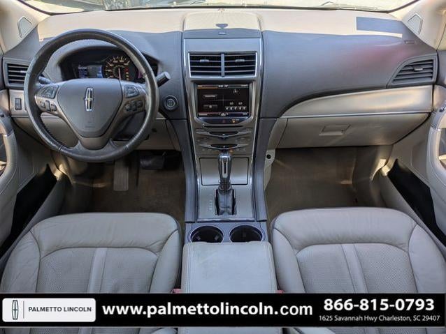 2014 Lincoln MKX Base