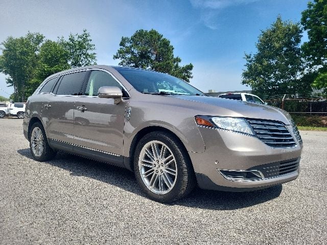 2018 Lincoln MKT Reserve