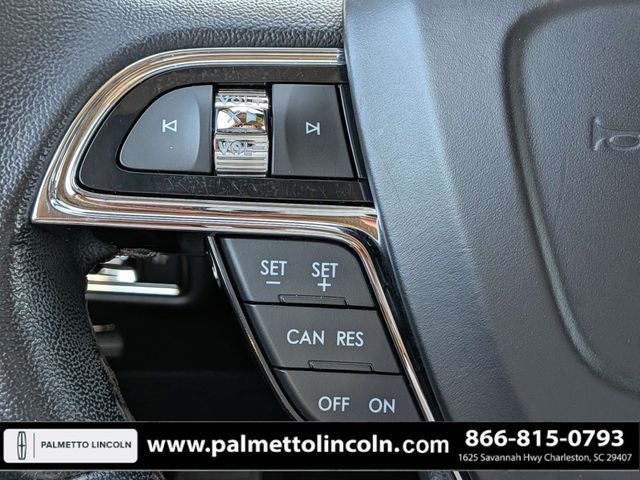 2022 Lincoln Nautilus Standard