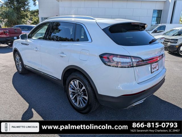 2022 Lincoln Nautilus Standard
