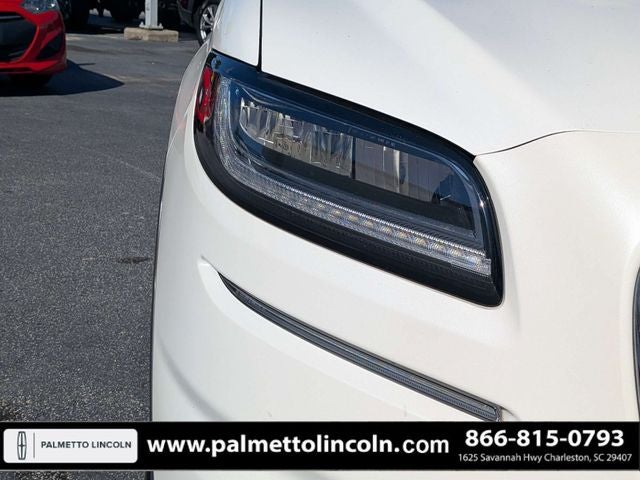 2022 Lincoln Nautilus Standard