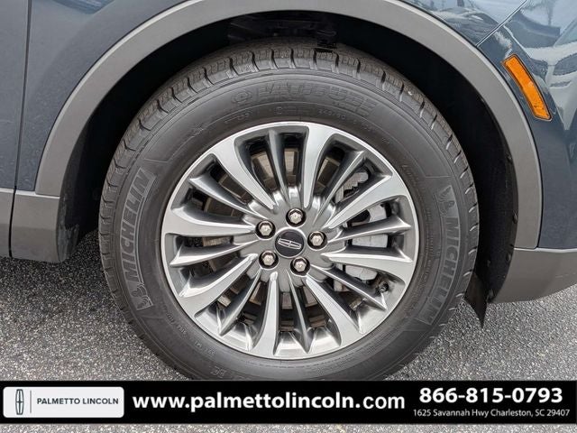 2022 Lincoln Nautilus Standard