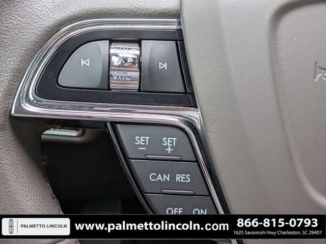 2022 Lincoln Nautilus Standard