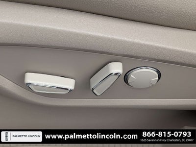 2022 Lincoln Nautilus Standard