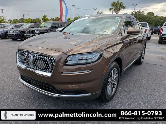 2022 Lincoln Nautilus Standard