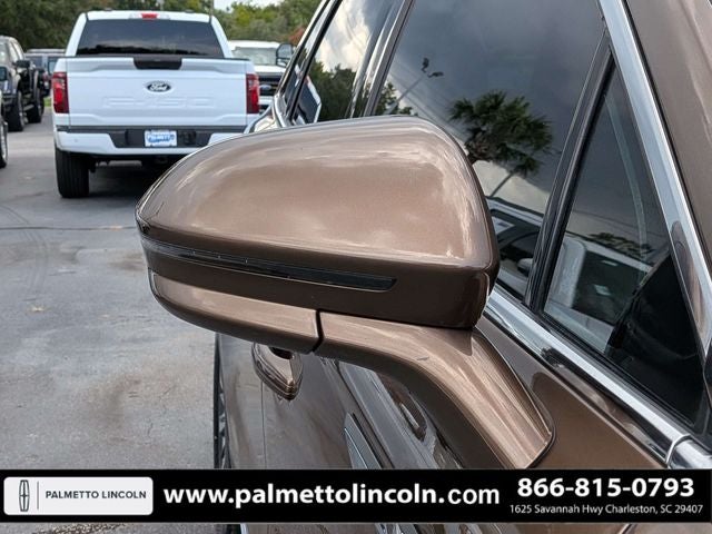 2022 Lincoln Nautilus Standard
