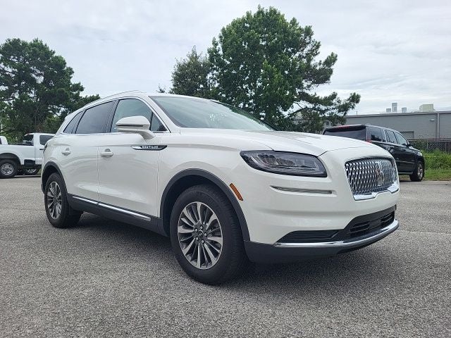 2022 Lincoln Nautilus Standard
