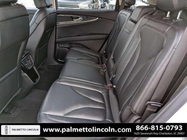 2022 Lincoln Nautilus Standard