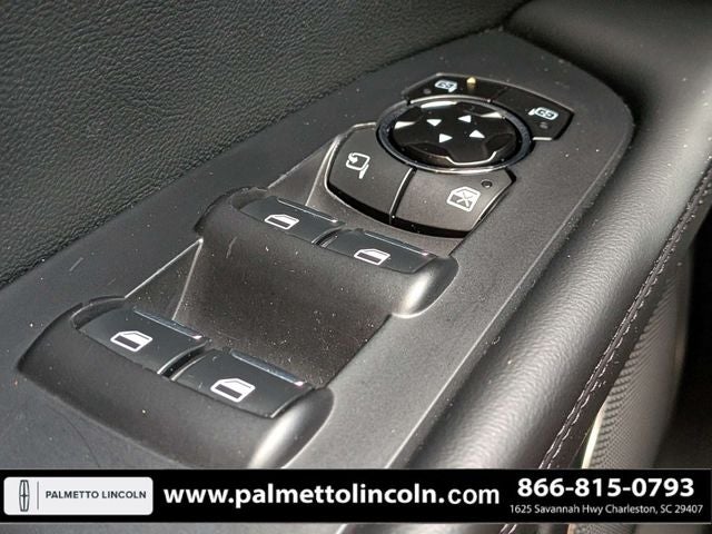 2022 Lincoln Nautilus Standard