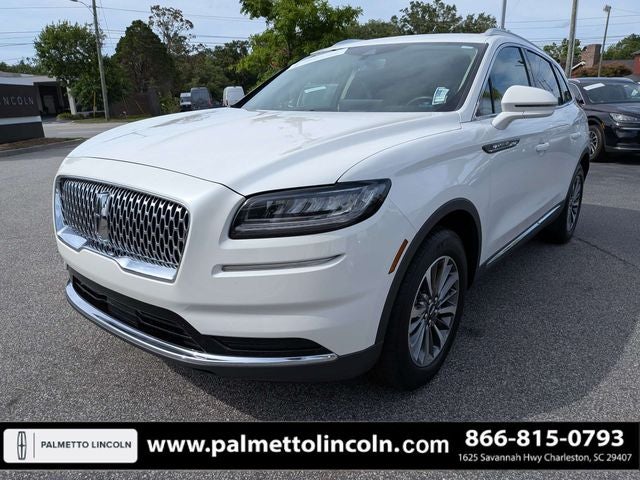 2022 Lincoln Nautilus Standard