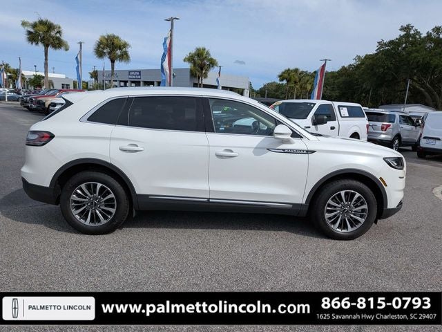 2022 Lincoln Nautilus Standard