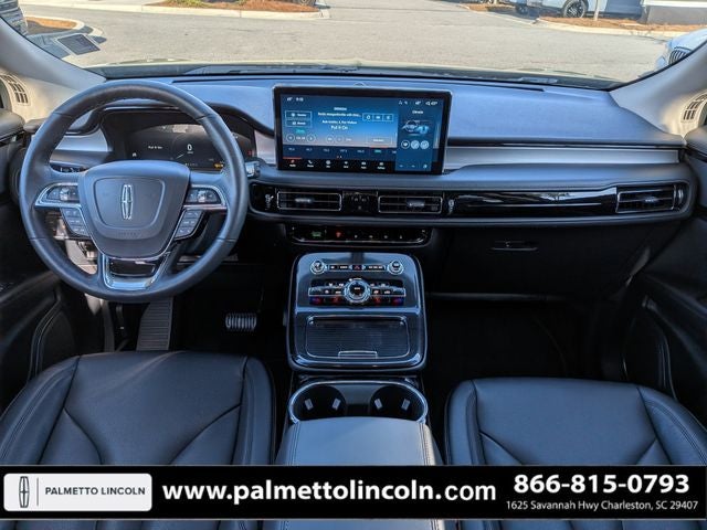 2022 Lincoln Nautilus Standard