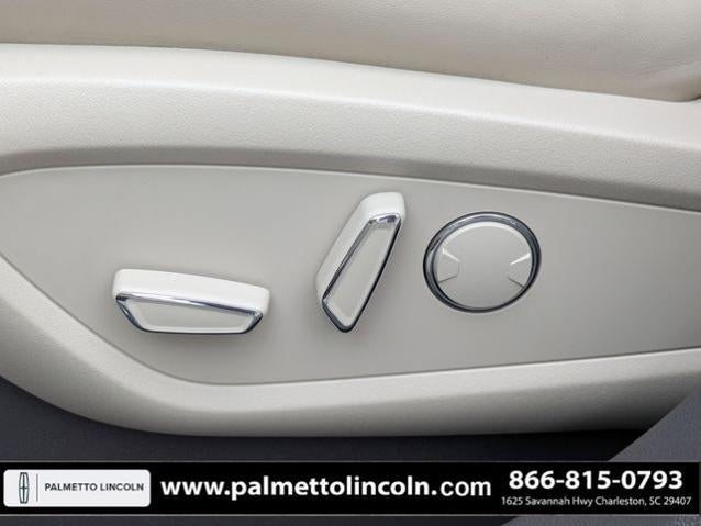 2020 Lincoln Nautilus Standard