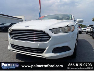2016 Ford Fusion SE