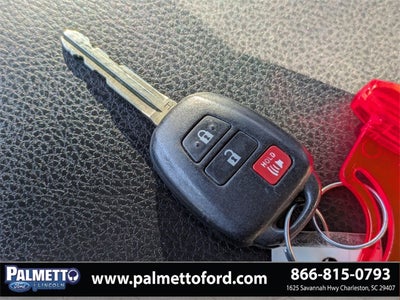 2017 Toyota Tacoma SR5