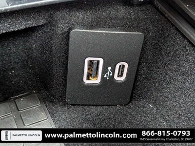 2025 Lincoln Corsair Premiere