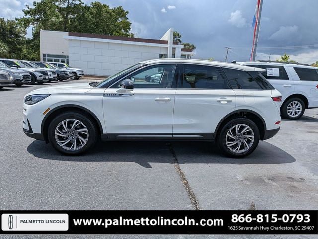 2023 Lincoln Corsair Standard