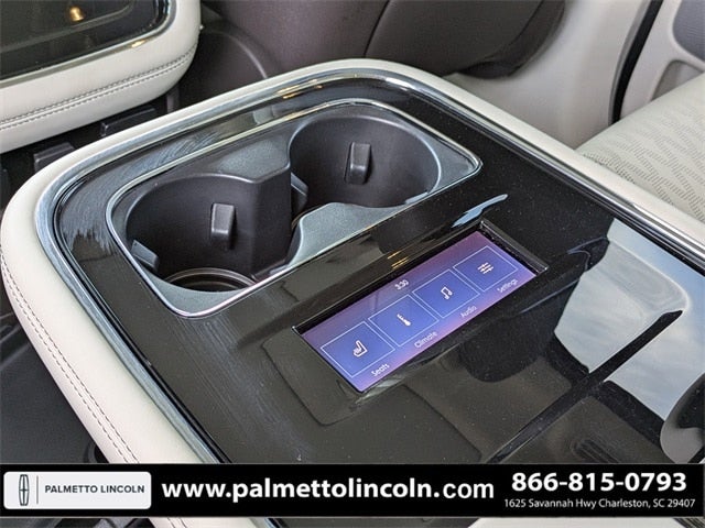 2023 Lincoln Navigator Black Label