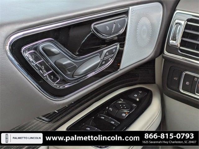 2023 Lincoln Navigator Black Label