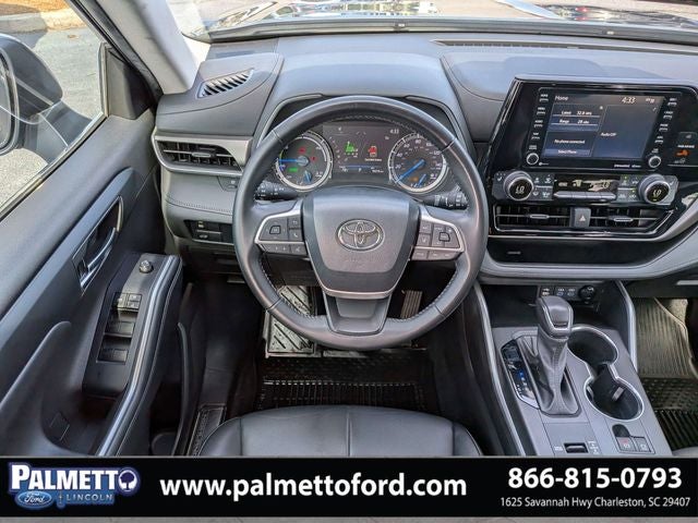 2022 Toyota Highlander Hybrid XLE